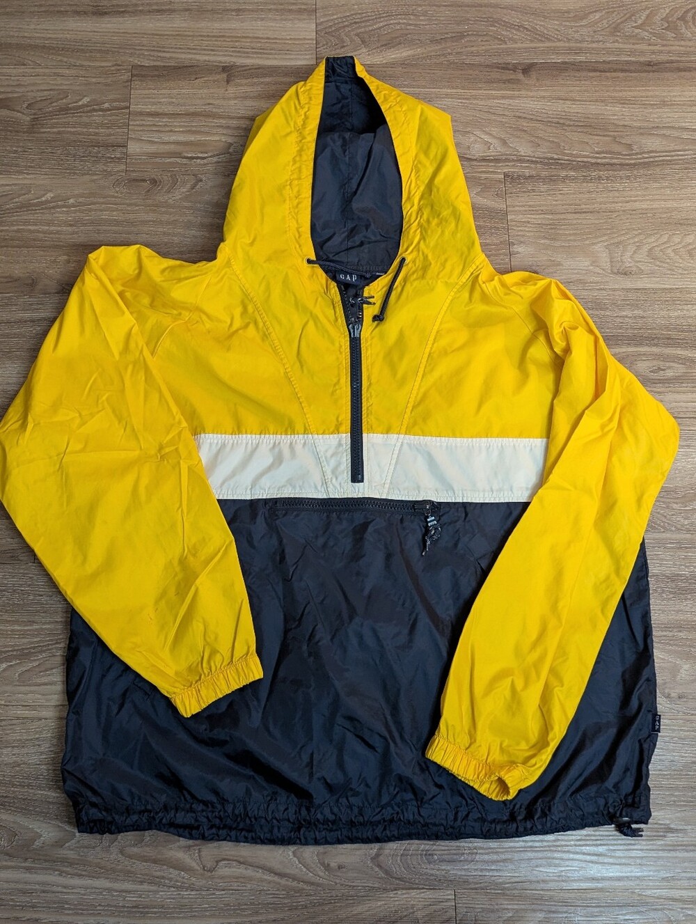 GAP Vintage 90s Y2K Yellow, Black & Cream Hooded Windbreaker Pullover XL